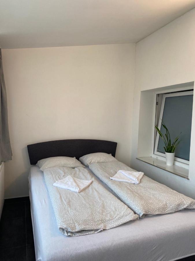 3 Apartments In 1 Location Praha Eksteriør bilde